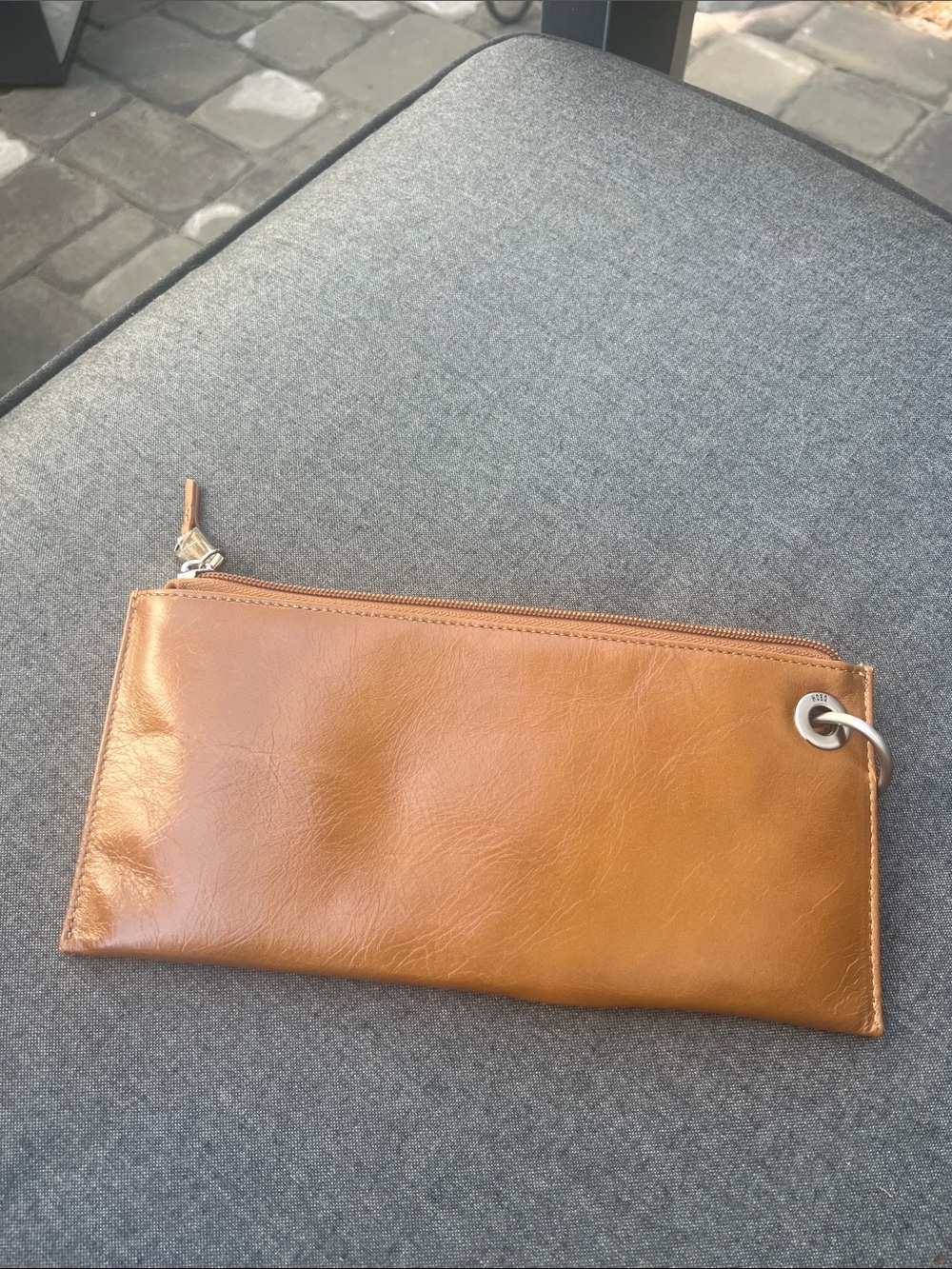 Hobo leather wristlet - Picture 2 of 3